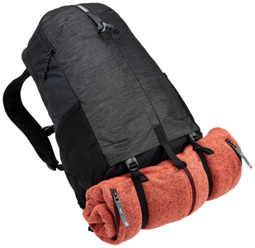Small-Thule_Nanum_18L_TNAU118_Black_FS_07_3204515